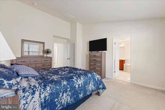 1038 PULTNEY LN, Glen Burnie, MD 21060