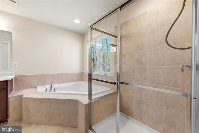 1038 PULTNEY LN, Glen Burnie, MD 21060