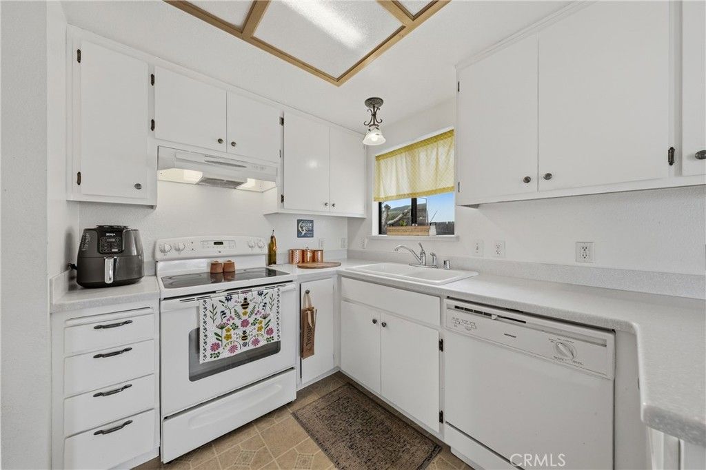 Image 18 of property listing at 9373 Fairway, Kelseyville, CA 95451