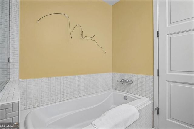 1820 Peachtree Street NW 1415, Atlanta, GA 30309