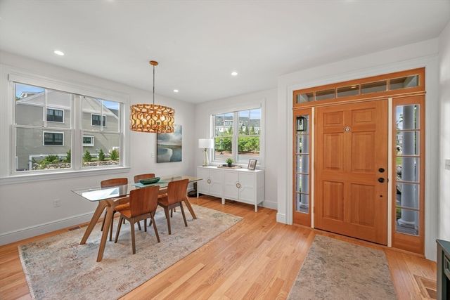 4 Talbot Lane, Reading, MA 01867