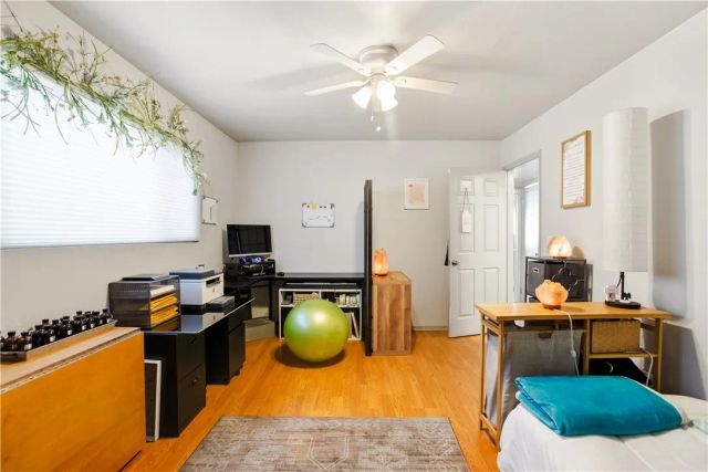 207 E Morningside Street, Long Beach, CA 90805