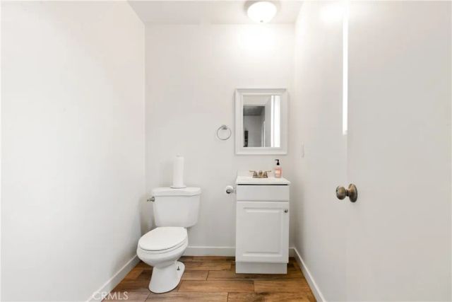 207 E Morningside Street, Long Beach, CA 90805