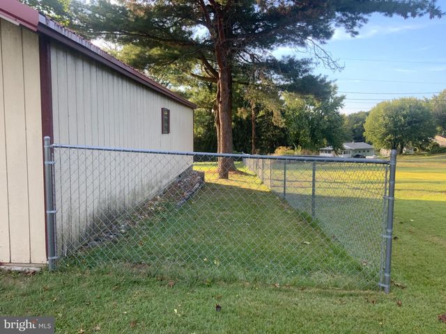 391 WESTVIEW RD, Fayetteville, PA 17222