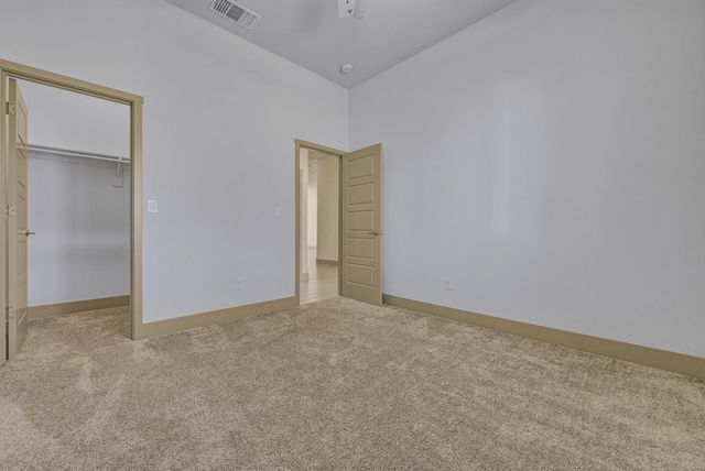 2446 Valverde Dr, Merced, CA 95340