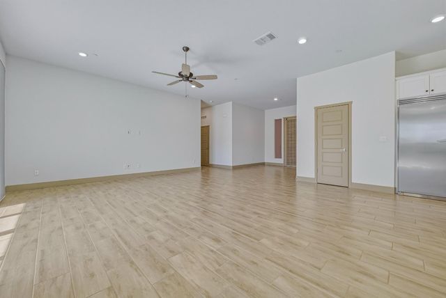 2446 Valverde Dr, Merced, CA 95340