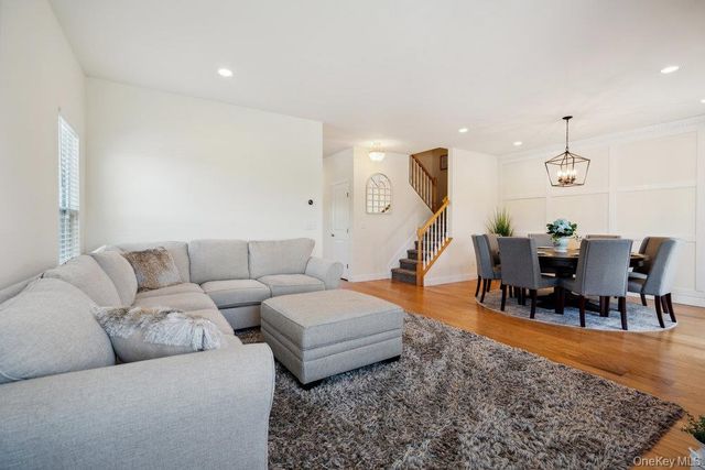 1 Willow Terrace, Coram, NY 11727