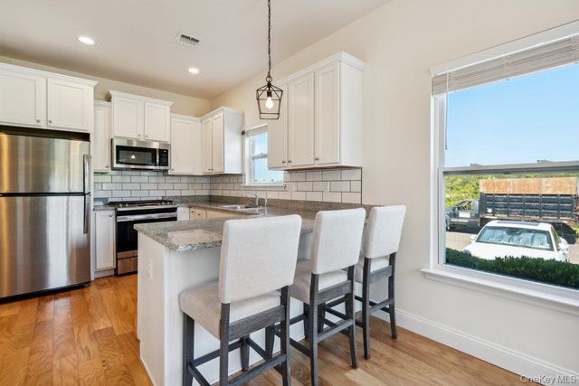 1 Willow Terrace, Coram, NY 11727