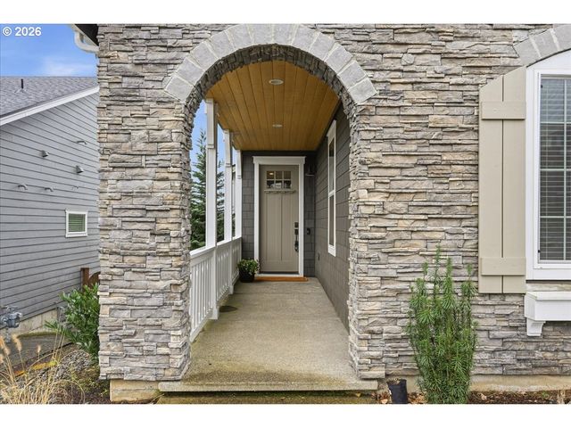 6114 Nw OLYMPIC St, Camas, WA 98607