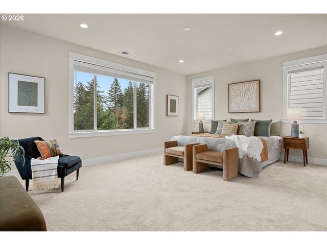 6114 Nw OLYMPIC St, Camas, WA 98607