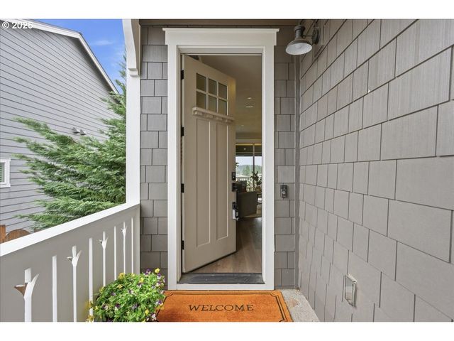 6114 Nw OLYMPIC St, Camas, WA 98607