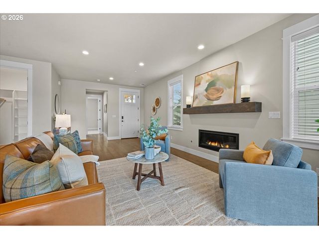 6114 Nw OLYMPIC St, Camas, WA 98607