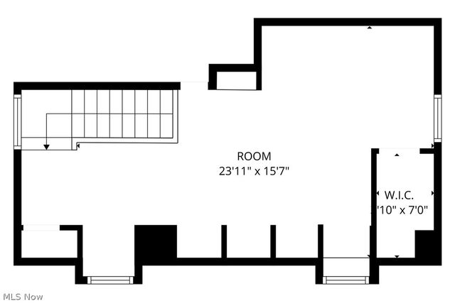 6207 Delora Avenue, Brooklyn, OH 44144