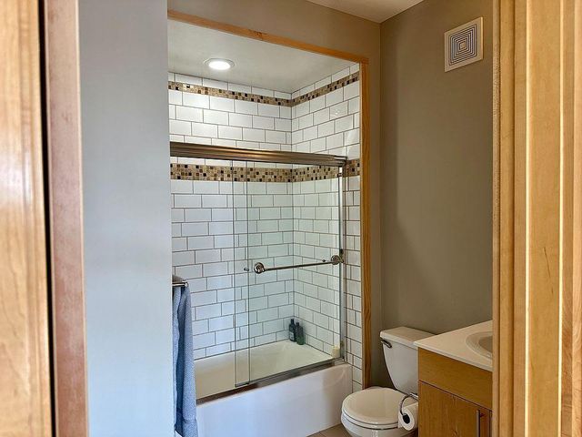 9 W Franklin Avenue 306, Minneapolis, MN 55404