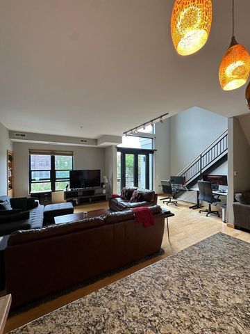 9 W Franklin Avenue 306, Minneapolis, MN 55404
