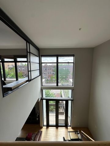 9 W Franklin Avenue 306, Minneapolis, MN 55404