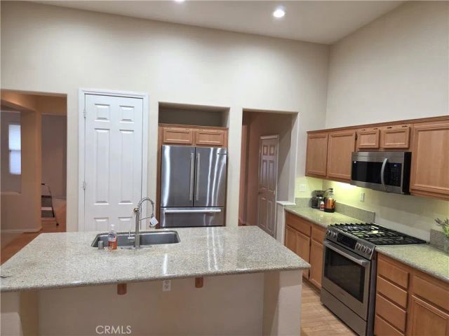 1140 N Shooting Star Drive, Beaumont, CA 92223