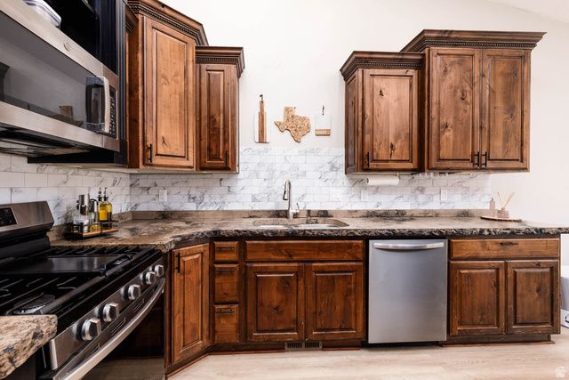 374 E 410 N, Annabella, UT 84711