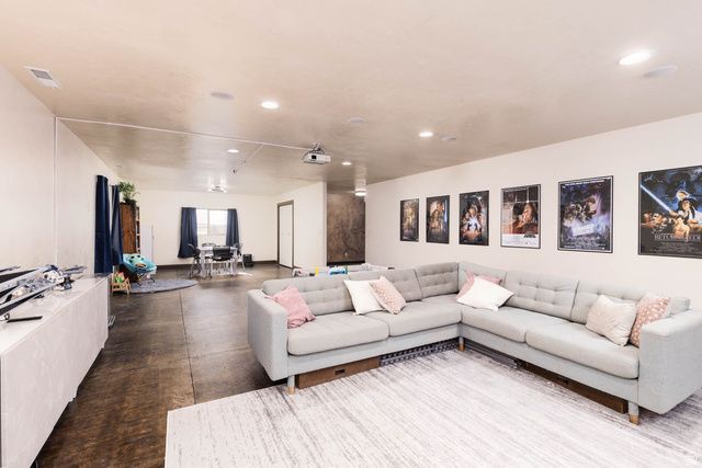 374 E 410 N, Annabella, UT 84711