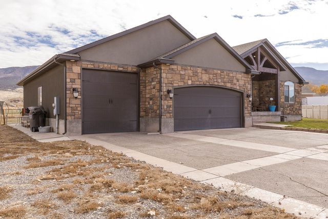 374 E 410 N, Annabella, UT 84711