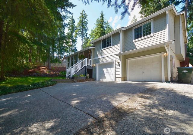 22013 Bluewater Drive SE, Yelm, WA 98597