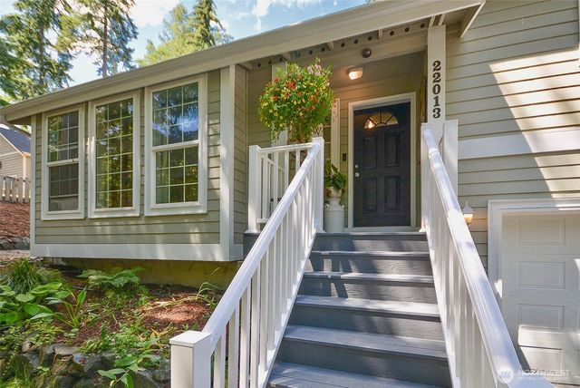 22013 Bluewater Drive SE, Yelm, WA 98597