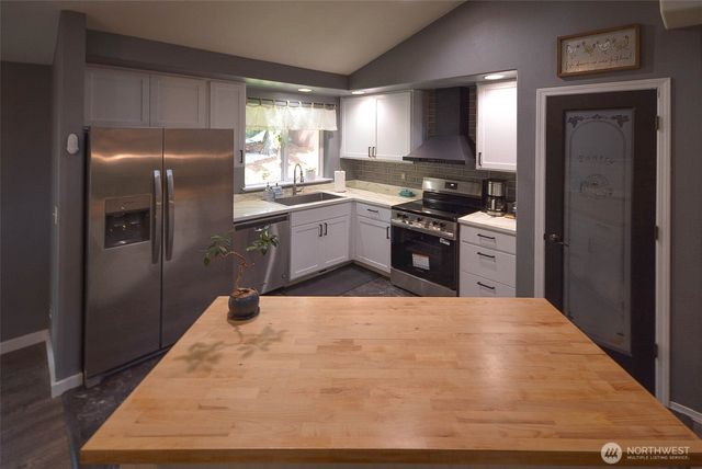22013 Bluewater Drive SE, Yelm, WA 98597