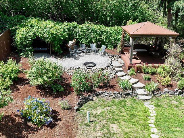 22013 Bluewater Drive SE, Yelm, WA 98597