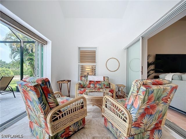 8452 Indian Wells WAY, Naples, FL 34113