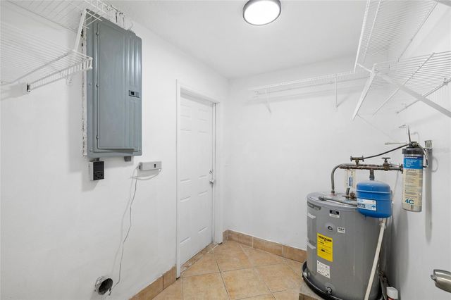 6150 101ST AVENUE N, Pinellas Park, FL 33782