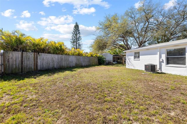 6150 101ST AVENUE N, Pinellas Park, FL 33782