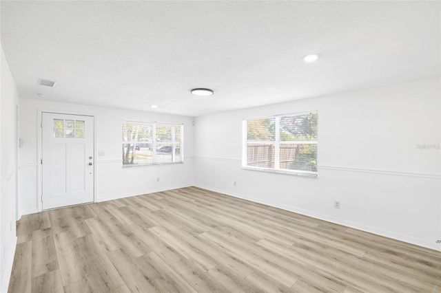 6150 101ST AVENUE N, Pinellas Park, FL 33782