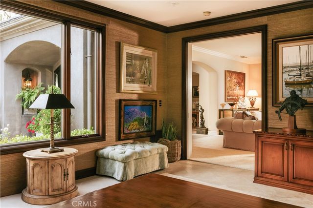 30 Burning Tree, Newport Beach, CA 92660