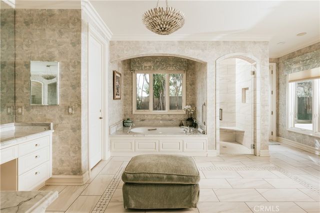 30 Burning Tree, Newport Beach, CA 92660