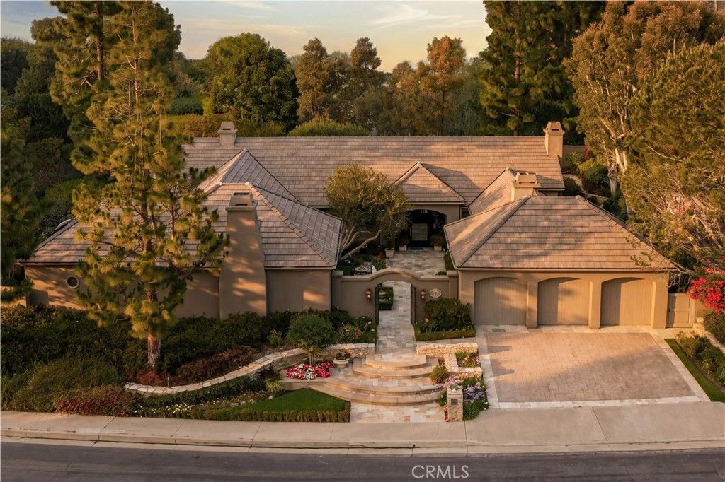 30 Burning Tree, Newport Beach, CA 92660
