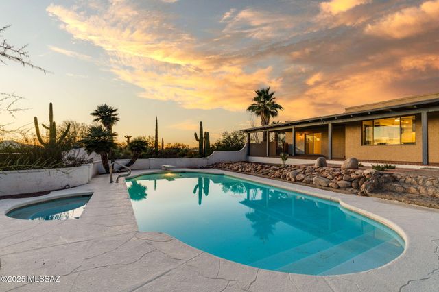 1136 E Deer Canyon Road, Tucson, AZ 85718