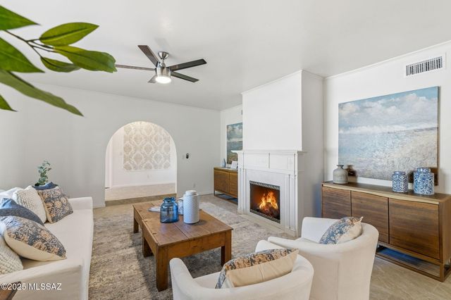 1136 E Deer Canyon Road, Tucson, AZ 85718