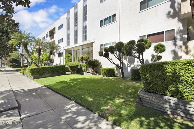 12955 Riverside Drive 307, Sherman Oaks, CA 91423
