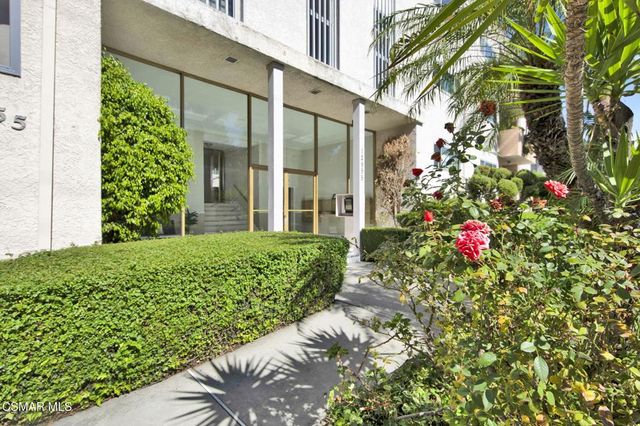 12955 Riverside Drive 307, Sherman Oaks, CA 91423