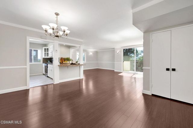 12955 Riverside Drive 307, Sherman Oaks, CA 91423