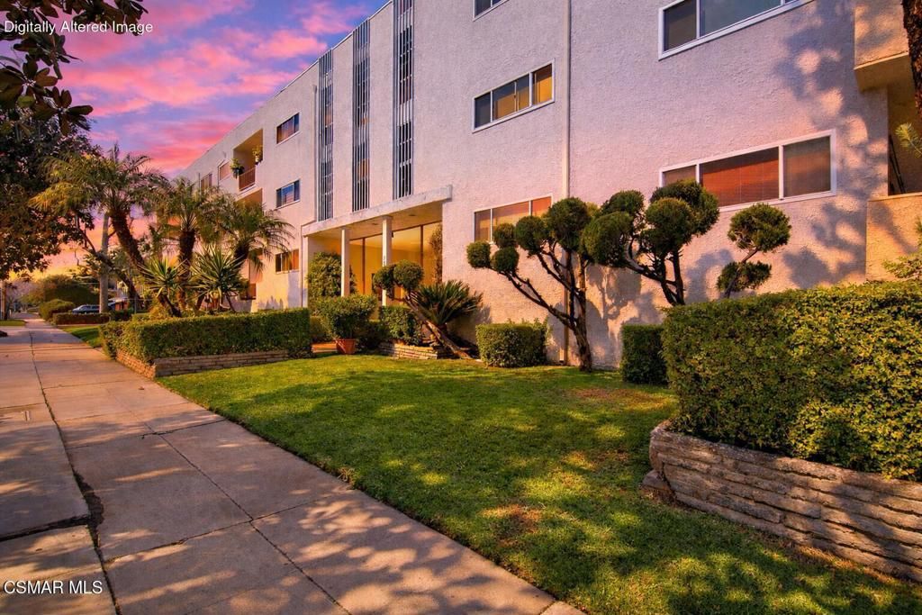 12955 Riverside Drive 307, Sherman Oaks, CA 91423