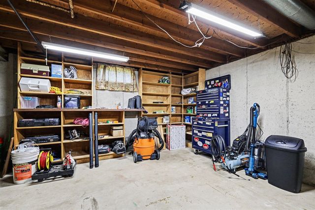 4096 Janet Drive, Dorr, MI 49323