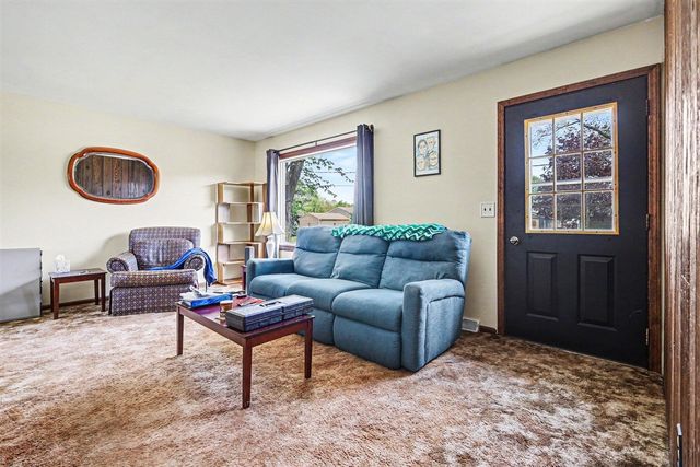 4096 Janet Drive, Dorr, MI 49323