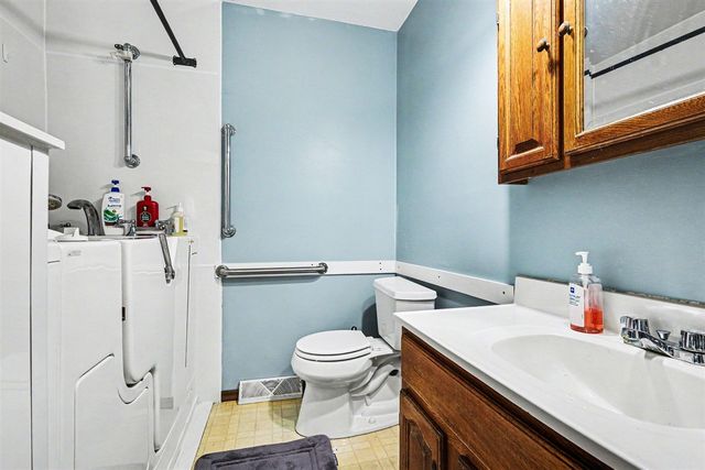 4096 Janet Drive, Dorr, MI 49323