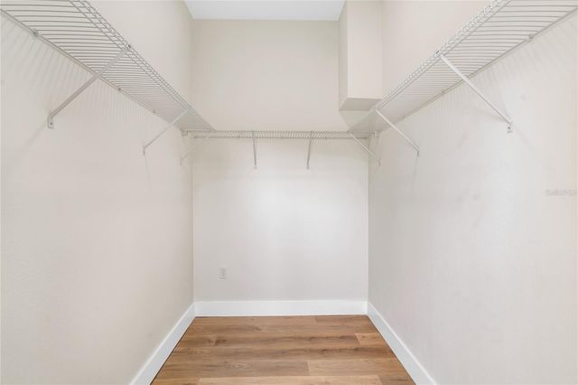 1807 W CLUSTER AVENUE, Tampa, FL 33604