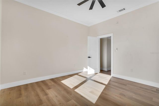 1807 W CLUSTER AVENUE, Tampa, FL 33604