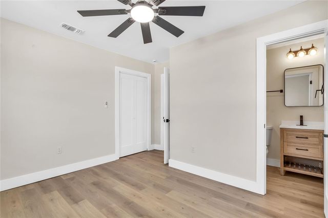 1807 W CLUSTER AVENUE, Tampa, FL 33604