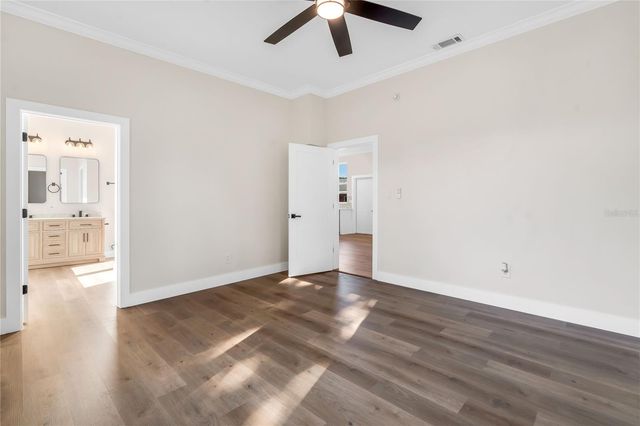 1807 W CLUSTER AVENUE, Tampa, FL 33604