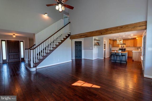395 MASON FARM DR, Kearneysville, WV 25430