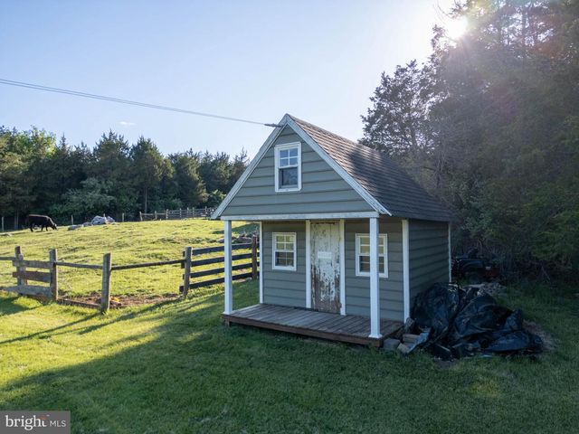 395 MASON FARM DR, Kearneysville, WV 25430